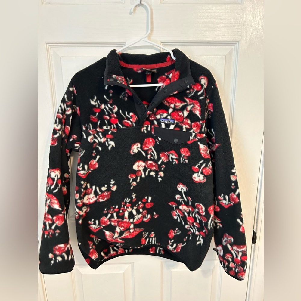 Women’s Patagonia Pullover